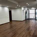 Cho Thuê Căn Hộ D2 Giảng Võ, Ba Đình, Hà Nội, 120M2.