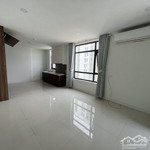 Cần cho thuê căn hộ central primium, q.8, 35, 1 phòng ngủ 1 vệ sinh 7, 5 triệu/th