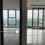 Bán căn 3 phòng ngủsunshine city - 106m2 thông thủy - view trực diện sân golf ciputra - 6.5 tỷ (nhà mới)