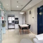 Cho thuê căn hộ 3 phòng ngủfull nội thất cao cấp tại sky center