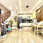 Max đẹp! dân xây cù chính lan phân lô ôtô tránh thông kinh doanh 50m2 x 5t mặt tiền 5.5m, hơn 14 tỷ