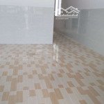 Cho thuê nhà dt 60m2 mới choang ngã ba ông xã