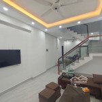 Bán nhà 3 tầng 52m2 tại quỳnh cư, hùng vương, hồng bàng giá 1,85 tỷ