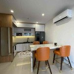 Hot!! căn 3 ngủ gs2 vinhomes smartcity giá 4.1 tỷ view bể bơi .