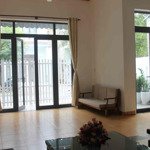 Cần bán nhà 115.2 m2 kẹp cống. ngang 6,4 dài 18 m2. khu nam thọ .chợ c