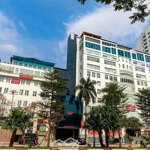 Tòa nhà vet building 98 hoàng quốc việt cho thuê các sàn văn phòng trống 273-340m2, liên hệ: 0988.476.334