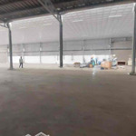 Cho thuê xưởng trong kcn tam phước dt1600m2 gần ql51