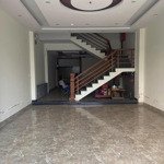 Bán nhà mp hồ xuân hương diện tích 90m2 xây 5 tầng 12 căn hộ. giá 15 tỷ