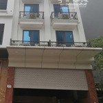 Bán nhà trường chinh, cách phố 10m, ngõ thông ô tô vào, thang máy, dt 60m, mt 9m, 7 tầng, giá 20 tỷ