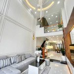 Cần bán nhà mới 3 lầu full nội thất - gần kdc hồng long vạn phúc city - đường trước nhà 7m