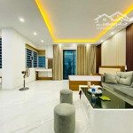 Cho thuê nhà ngõ cầu giấy 50m x 7 tầngthông sàn thang máy ngõ ô tô vào tận nhà