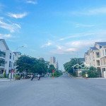 Bán biệt thự an vượng villa hoàn thiện đẹp. vị trí vàng view vườn hoa 30 mét