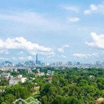 Cho thuê gấp căn góc 2 phòng ngủ 2 vệ sinhsunview town, hướng nam view landmark