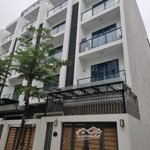 Cho thuê nhà shophouse gần goldmark 196 hồ tùng mậu. 150m2 5 tầng1hmặt tiền10m nhà mới 100% thang máy 80 triệu