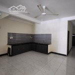 Bán nhà đẹp 150m2 - 3 pn tại tp. bến cát