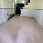 Nhà mới sạch sẽ, (4x10m 2 lầu)hẽm xe hơilạc long quân p5 q11