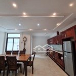 Biệt thự nhà vườn 120m2 khu đt việt hưng giá tốt