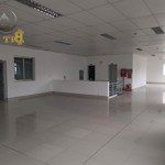 Cho thuê 3600m2 đất có 2200m2 xưởng còn rất mới trong kcn biên hoà