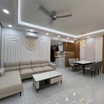 Chính chủ bán căn hộ cảnh viên 2, 118m2, 3 phòng ngủ 2 vệ sinh. nhà mới 100% liên hệ: 0914860022