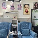 Cho Thuê Mb Làm Nails Tóc Gội Đầu Hoặc Nối Mi