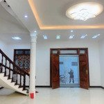 Bán nhà phân lô - 2 mặt thoáng phố nguyễn chí thanh, dt 90m2, 5 tầng, mt 7.4m. lh: 0974739378