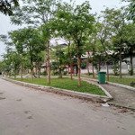 Nhanh mới kịp - giang biên 45m2 đất mặt đường ô tô tránh - full thổ cư -mặt tiền5m - chỉ 3 tỷ bé tý