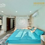 Cho thuê penhouse 60m2 nằm ngay khu sân bay , thang máy , hầm xe , bancol lớn giá net 11tr4