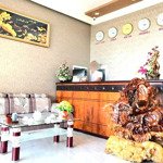 Cần bán gấp hotel 4 tầngmặt tiềnđường 29 tháng 3 hoà xuân cẩm lệ dòng thu 25 tr