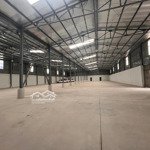 Cho thuê kho, xưởng đường 500m2, 1400m2 âu cơ, lạc long quân, tây hồ, hà nội