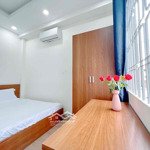 Căn hộ 2 phòng ngủsiêu thoáng gần chợ bà chiểu full nội thất