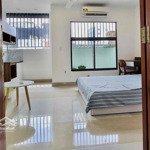 Chdv cửa sổ lớn full nội thất ngay bạch đằng gần sân bay