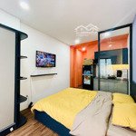 Cho thuê studio full nội thất , cửa sổ to , giá ưu đãi gần cầu vượt 3/2 , cho nuôi pet .