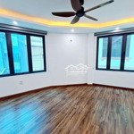 Bán nhà đống đa nhà mới lô góc 3 thoáng , phố pháo đài kinh doanh 40m , 5 tầng ,mặt tiền8m . giá 6.6 tỉ