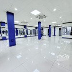 Nhà 700m2 mặt tiền đường nguyễn văn cừ- gần đại học y dược