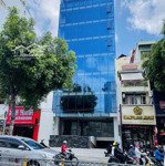 Quận 1 toà nhà 2.000m2 dtsd chỉ 300 triệu 9lầu pccc nhà mới do j vào liền