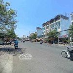 Nhà mặt tiền rất đẹp, 4 tầng ngang bè thế 6m, kdc dream house quận 8