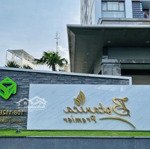 Tìm nữ share phòng chưng cư botanica premier hồng hà tân bình