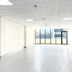 Cực hiếm!cho thuê văn phòng140m2 siêu đẹp tại phố liễu giai ba đình giá rẻ