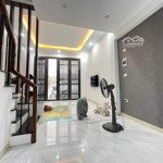 Cực hiếm, nhà đẹp 3 tầng bắc hồng đông anh, 40m2, ô tô đỗ cửa, cần bán gấp, chỉ 2.6 tỷ, 0979149919