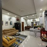 Bán căn nhà phố 75m2, full nội thất như hình, sổ hồng, khu compound park riverside, giá chỉ 7tỷ950