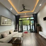 Cho thuê villa sân vườn full nội thất mặt tiền đường bùi viện