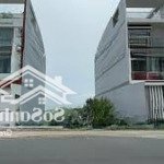 Cần bán lô đất kdc bình chánh, 900 triệu/100m2