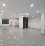 Cho thuê nhà phố vinhomes gramd park quận 9, 96m2 hoàn thiện có tháng máy 30 triệuiệu