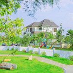 Biệt thự 3 tầng, 10x25=250m2, khu jamona resort ven sông, quốc lộ 13 gần ngã tư cầu vượt bình phước