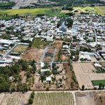 Chính chủ dân địa phương gửi bán lô đất 2 mặt tiền 2000m có 500m thổ cư đường 7m thông