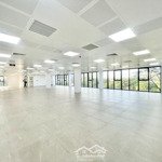 Cho thuê mbkd/vp mặt phố liễu giai - ba đình 180m2, chỉ 30 triệu/tháng