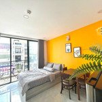 Cho thuê phòng 40m2, ban công lớn, nguyễn văn đậu gần chợ bà chiểu liên hệ:0974735831