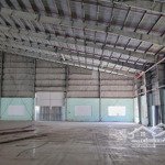 Cho thuê kho xưởng đức hòa long an, kv: 8.000m2, x: 5.100m2, giá: 370 triệu/tháng, pccc tự động