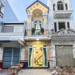 Nhà Lầu Mới Đẹp Đường Nguyễn Văn Linh Cách Chợ 250M
