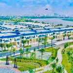 Nhà phố senturia vườn làidiện tích300m2 1 triệuệt 2lầu 4 phòng ngủ 4 vệ sinhfull nội thất